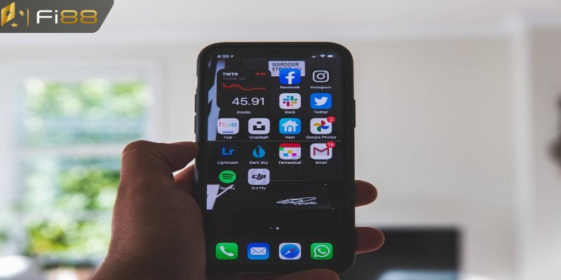 Giải đáp thắc mắc về tải app Fi88